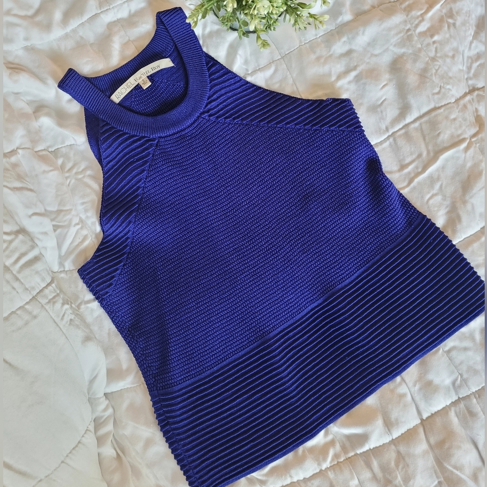 Blue knitted crop